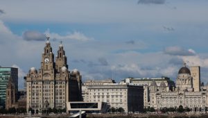 Poverljive informacije su procurele a London se našao u nebranom grožđu.