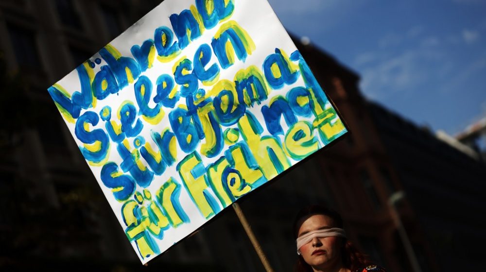 I večeras protest u Kijevu: Hiljade ljudi demonstriraju protiv novog zakona (VIDEO) 1