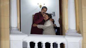 Sankcije Venecueli u "maksimalnoj meri": SAD žele da onemoguće Maduru da kontroliše državne resurse 1