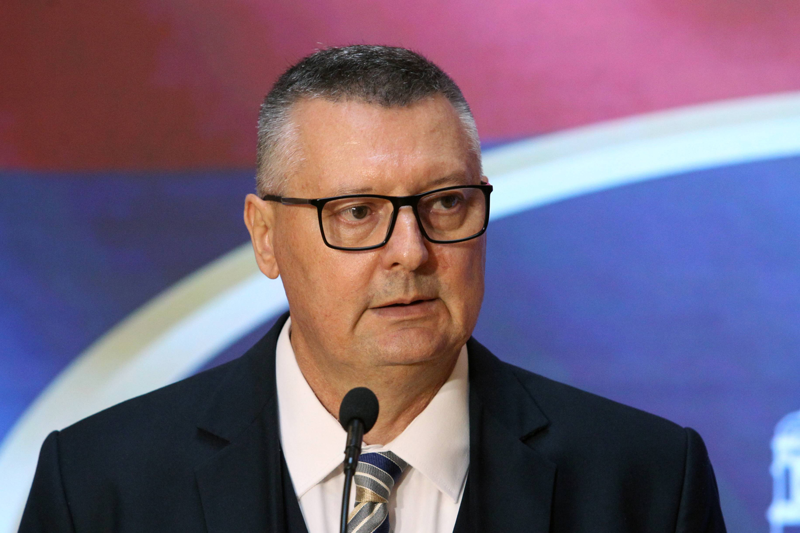 Lojalisti će pisati udžbenike 2