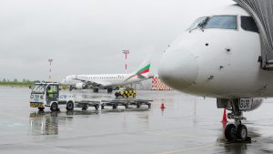 Na aerodromu "Nikola Tesla" stvaraju se velike gužve zbog pomeranja i kašnjenja pojedinih letova usled magle koja je ovog jutra prisutna širom Srbije.