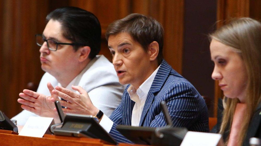 Manojlović: Brnabić i Mrdić sprečavaju pravosuđe, a to je državni udar 7