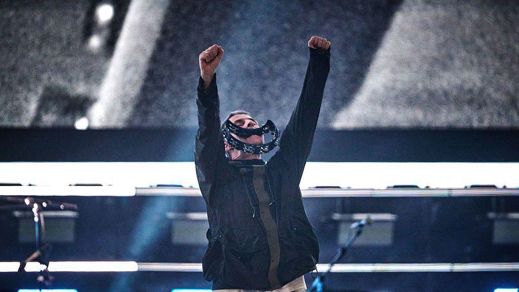 Spektakularan povratak grupe Oejzis: Masovna euforija i horsko pevanje publike 3 Lijam Galager