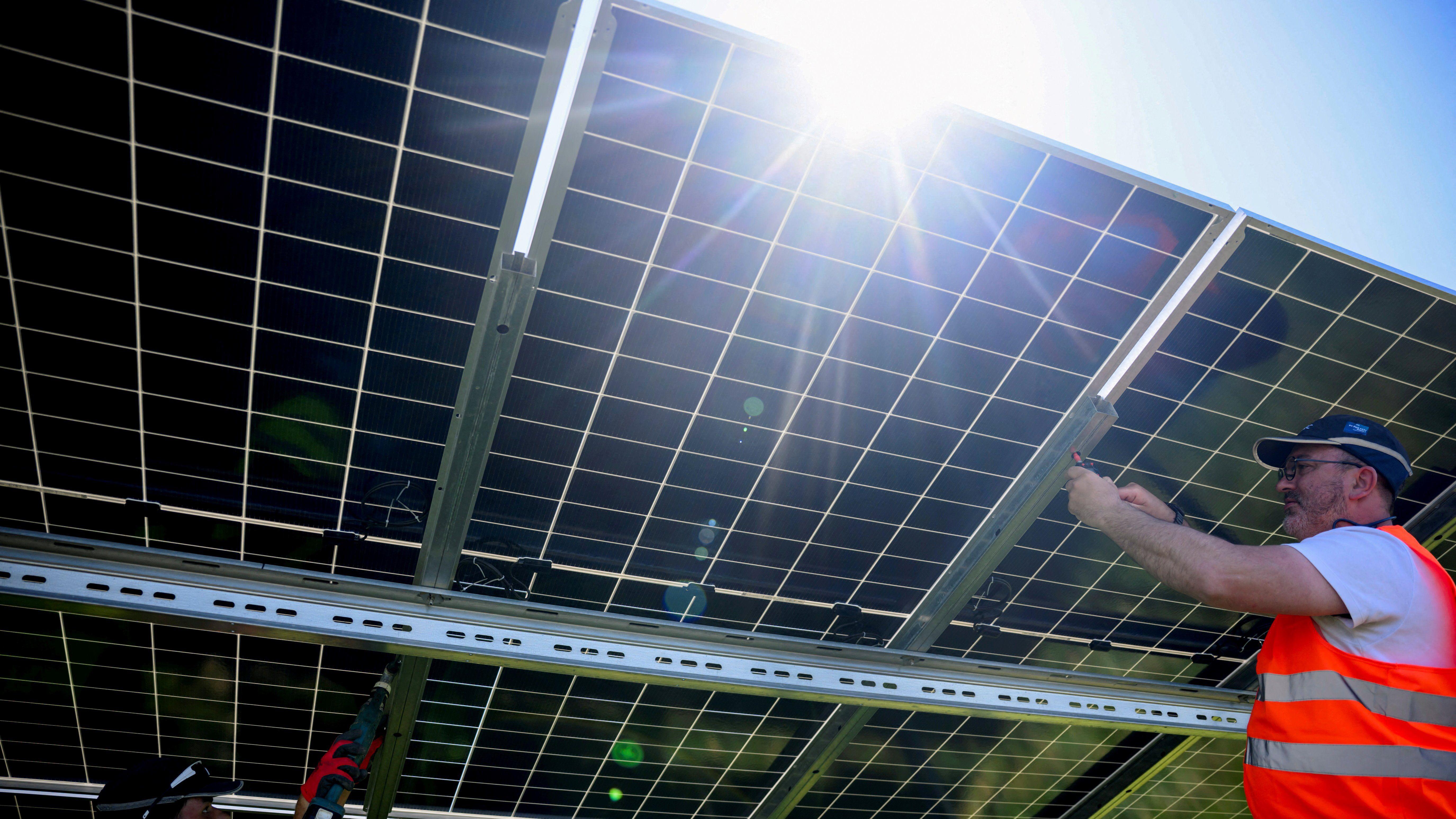 Da li nam toplotni talasi 'kradu' struju 3 Solarni paneli