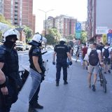 'Sve da stane': Privođenja zbog mobilnih blokada u gradovima širom Srbije 6