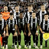 Povratak navijača u Humsku: Poznato kolika je poseta na meču Partizan – AEK (FOTO) 7
