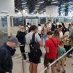 Nemački list: Putnicima bi na evropskim aerodromima ovog leta odmor moglo da pokvari ono od čega zaziru 13