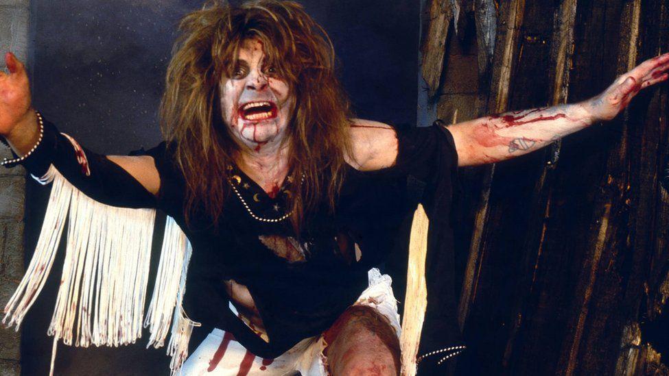 Da li je Ozi Ozborn stvarno odgrizao glavu živom slepom mišu 3 Ozi Ozborn