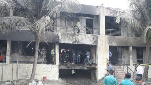 Najmanje 27 osoba je poginulo, a više od 100 je povređeno kada se trenažni avion Ratnog vazduhoplovstva srušio na školski kompleks u Daki, glavnom gradu Bangladeša, saopštile su vlasti novi bilans.