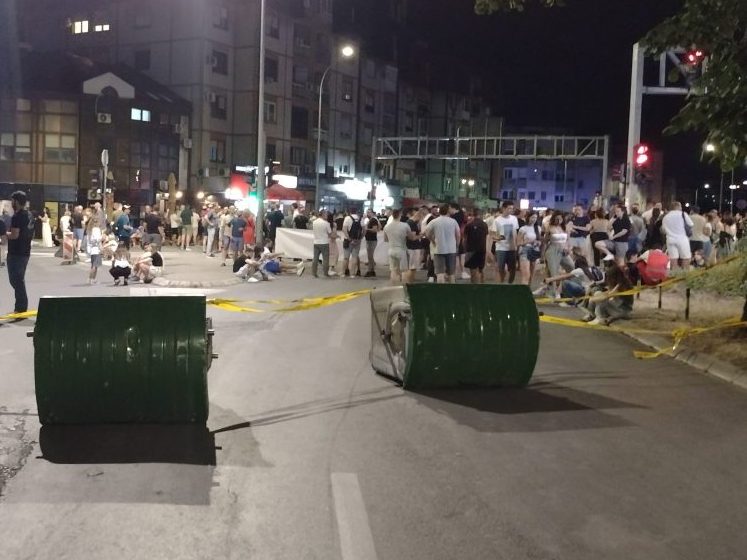 Građanska neposlušnost 4.1 i 4.2: Kragujevački zborovi građana, studenti i maturanti pozivaju na skupove popodne i večeras 1