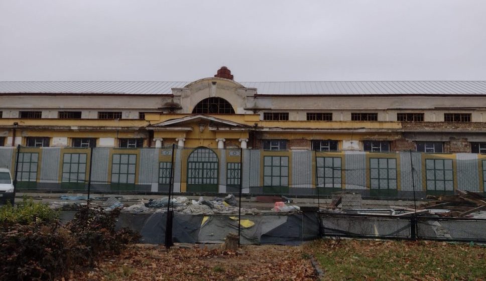 Građani više ne nasedaju: Protest ispred Gradske tržnice u Kragujevcu čija obnova još uvek nije zavšena 1