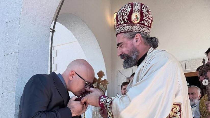 Velika nada mitropolita Amfilohija: Ko je vladika Metodije, koji je Vučiću dodelio orden? 1