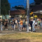 Protesti u više gradova: Interventna razbila blokadu na Autokomandi, Užičani blokirali magistralni put 5