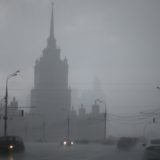 Moskva pod vodom: Obilne kiše i oluja u glavnom gradu Rusije (VIDEO) 4