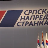 SNS prostorije na Voždovcu zasute balegom (VIDEO) 6