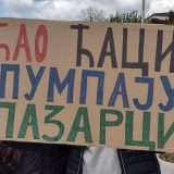 Građani i studenti Novog Pazara protestovali ispred policije, suda i zatvora, najavili novo okupljanje za sutra ujutru 2