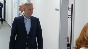 Borko Stefanović, zamenik predsednika Stranke slobode i pravde, smatra da je osnivanje Rusko istorijsko društvo u Srbijie odgovor predsednika Srbije na opravdane kritike iz Evrope i potvrda koliko on prezire Srbiju i njenu evropsku budućnost.