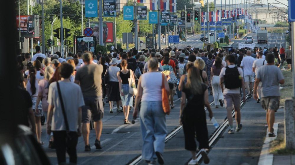 Blokade širom Srbije, 'neposlušni korzo' u Novom Sadu 9