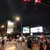 "Jednog studenta su šamarali, drugima pisali prekršajne prijave zbog guranja kontejnera": U Nišu policija i sinoć hapsila učesnike blokada 4