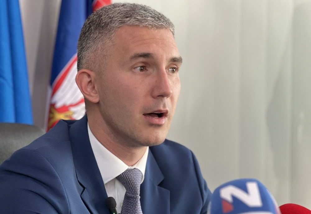 "Što smo se igrali igrali smo se, na potezu su studenti": Da li će Vučić raspisati letnje izbore i šta onda? 3