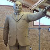 Vajar tvrdi da je livnica skratila spomenik Palmi: Evo kako je trebalo da izgleda (FOTO) 4