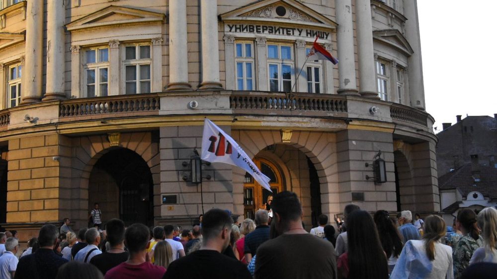 Niš, Slobodni univerzitet, protest