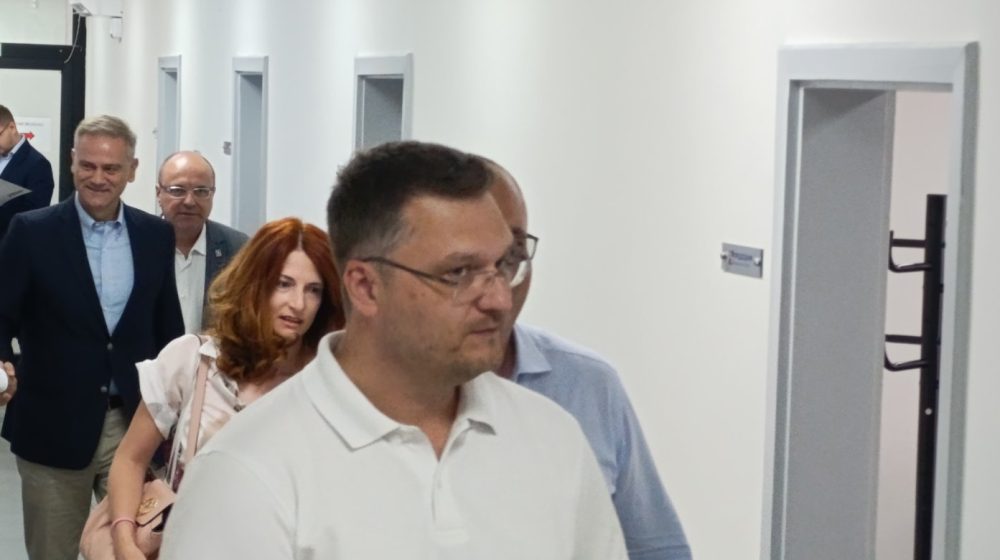 Kada CRTA organizuje javni razgovor o biračkom spisku? 1