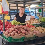 Dobro snabdevene, ali skupe: Koje pijace u Beogradu su skuplje, a koje jeftinije? (TABELA) 6