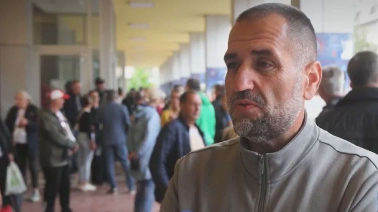 Zaječarci drže čas odbrane svakog glasa: Šta je poruka sprečavanja konstituisanja lokalnog parlamenta? 3 Zaječarci drže čas odbrane svakog glasa: Šta je poruka sprečavanja konstituisanja lokalnog parlamenta? 3