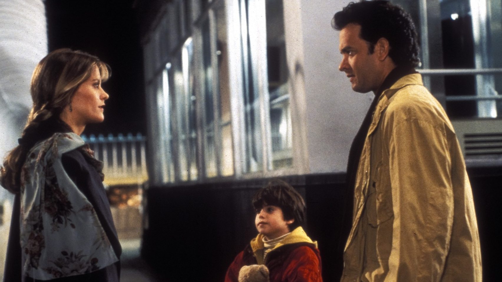 „Besani u Sijetlu“ i 32 godine kasnije: Romansa bez dodira – i bez greške 2 „Besani u Sijetlu“ i 32 godine kasnije: Romansa bez dodira – i bez greške 2