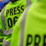 "Normalno je da novinara opsuješ, šutneš ili mu otmeš telefon": Kako se medijski radnici nose sa napadima i pritiscima? 4