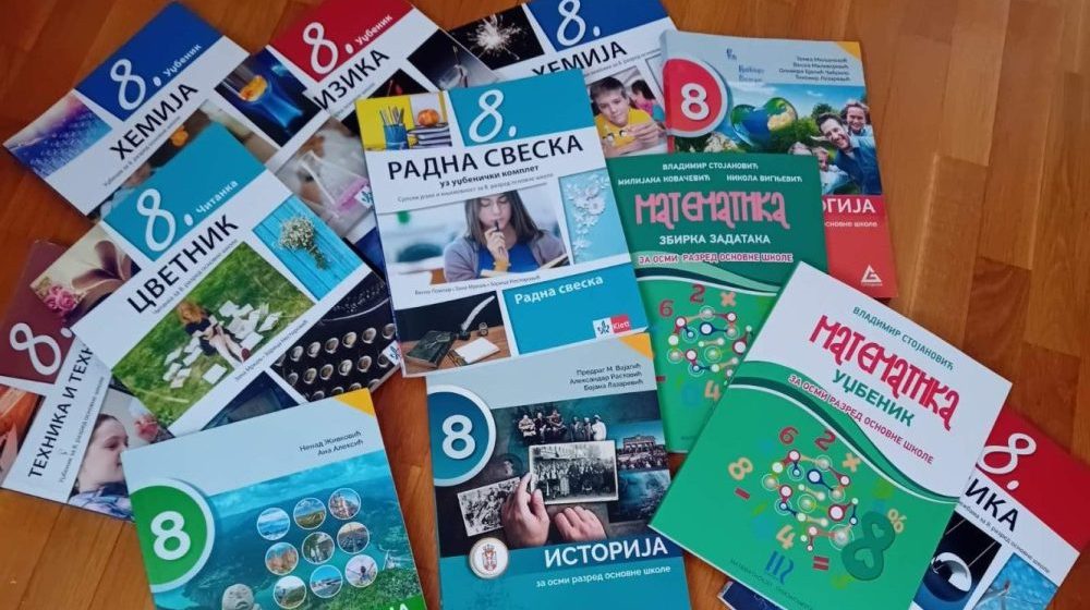 Interes pod plaštom dobrobiti učenika: Šta nastavnici misle o uvođenju nacionalnih udžbenika? 1