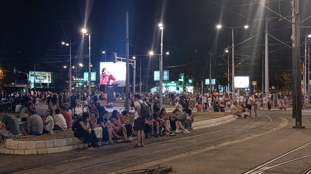 Od SKC-a do Ibarske: Studenti i građani blokiraju saobraćajnice širom zemlje treći dan zaredom (FOTO, VIDEO) 1