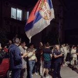 Kragujevački SNS oštro osudio „pumpanje” ispred gradonačelnikove kuće nazvavši taj čin „terorom” 7