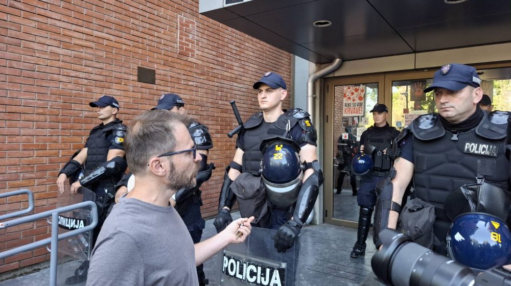 Kleut: Tri puta tokom dana profesori pokušali da uđu na Filozofski fakultet, dekan da podnese ostavku 1