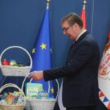 Opozicioni poslanik: Vučić "ceger kampanjom" pokušava da digne rejting 7
