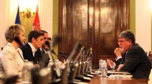 Predsednica Skupštine evroparlamentarce smatra nebitnim, ali ih danima komentariše 13 Predsednica Skupštine evroparlamentarce smatra nebitnim, ali ih danima komentariše 7