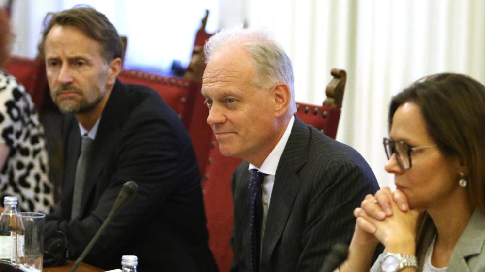 Šta je zvaničnik EK predočio poslanicima opozicije? 1