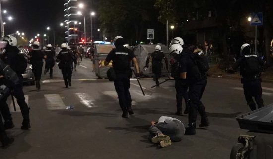 Ni bezdno kod nas više nije „bezbedno” 7