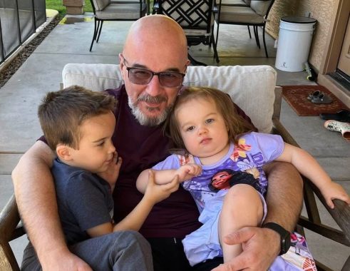 "Koga Sloba opeče, taj i u Trampa duva": Dejan Krstić Krle, novinar, pisac i bankarski činovnik za Danas 7