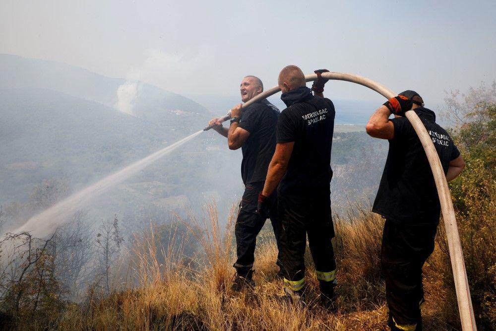 Crna Gora: Besane noći, privođenje osumnjičenih za podmetanje požara 17 požar u crnoj gori