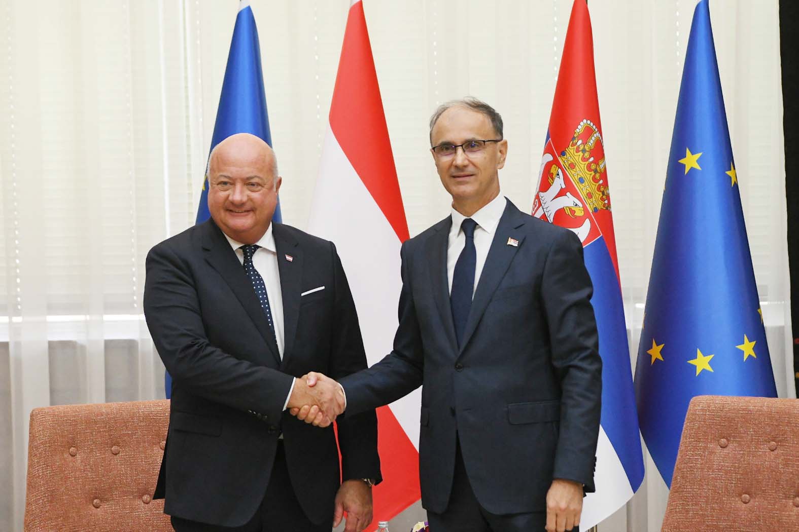 Austrijski kancelar počeo posetu Srbiji, sastao se sa Macutom 2