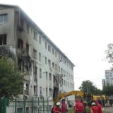 Reporter Danasa na licu mesta: Rusi bombardovali Harkov - tela dve žene ugljenisana, zgrada uništena, izgoreli automobili (FOTO) 9