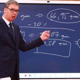 Vučić odgovorio trgovcima: Nije me briga što su nezadovoljni smanjenim maržama, narod je zadovoljan 8