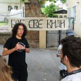 Saslušan teolog Vukašin Milićević pred Crkvenim sudom, građani i studenti ispred Patrijaršije pružali podršku (FOTO) 12