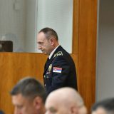 Dragan Vasiljević: Policija sprečila sukob ispred centrale SNS na Novom Beogradu 7