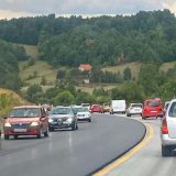 Agencija za bezbednost saobraćaja apelovala na sve da tokom predstojećeg vikenda budu oprezni 2