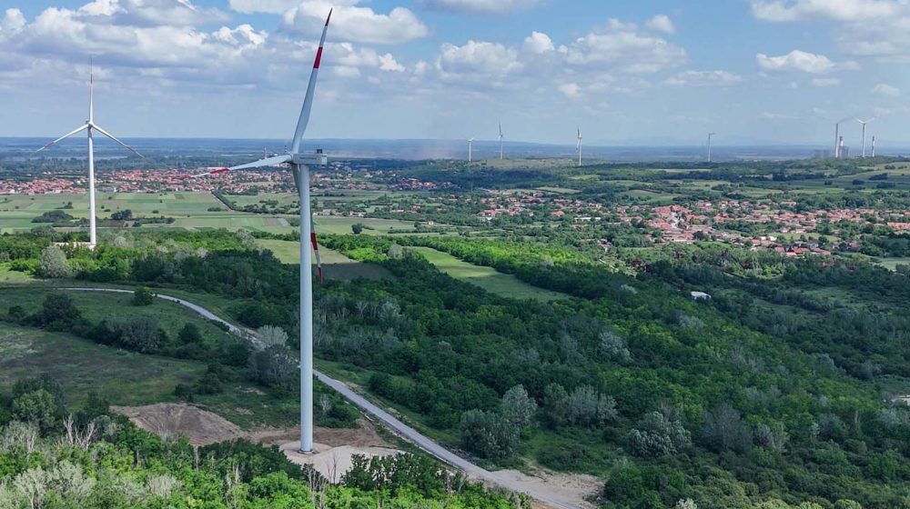 Vetroparkovi i solarne elektrane u regionu: Kako se elektroprivrede transformišu i gde je tu EPS? 11