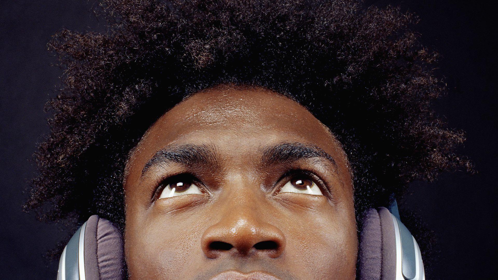 Ekspertski vodič za preuzimanje kontrole nad vašim emocijama 2 Kros kaže da slušanje muzike može biti moćna alatka za popravljanje raspoloženja