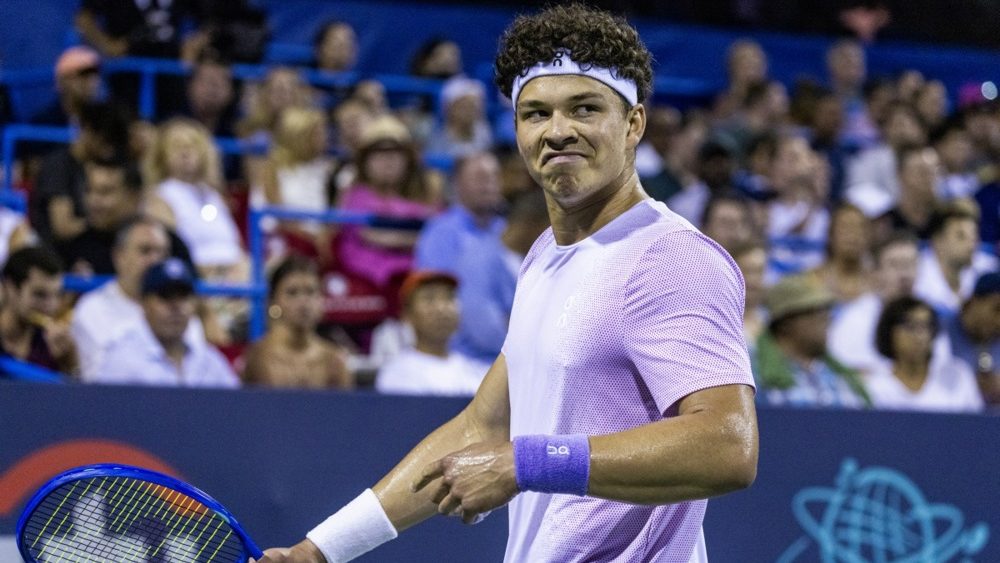 Senzacija u Šangaju: Jedan od najvećih favorita ispao već u 2. kolu 2 Ben Šelton